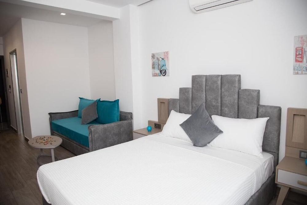 amalia rooms sea view