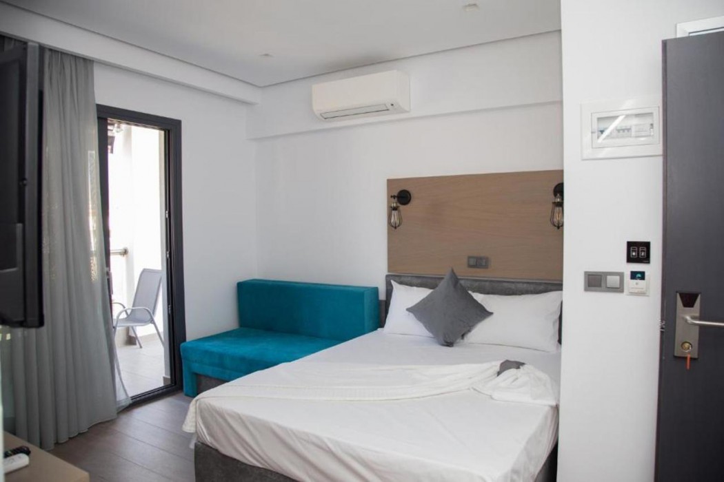 amalia rooms sea view
