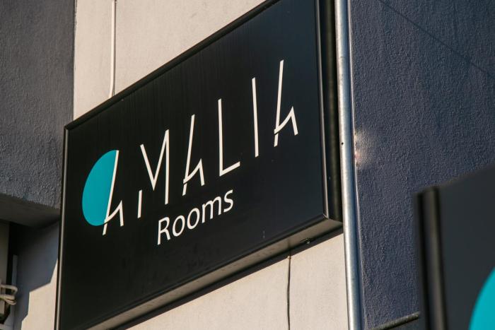 amalia rooms sea view