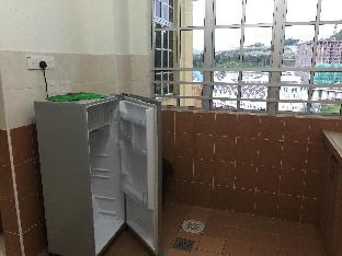 cameron pasar malam apartment at crown imperial court
