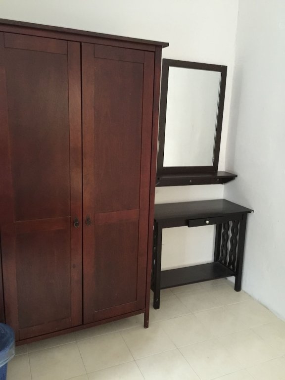 cameron pasar malam apartment at crown imperial court