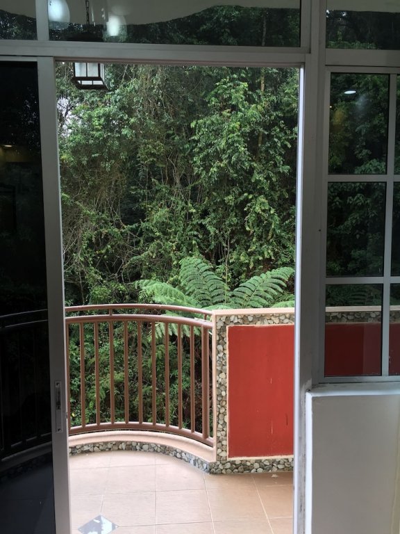 cameron pasar malam apartment at crown imperial court