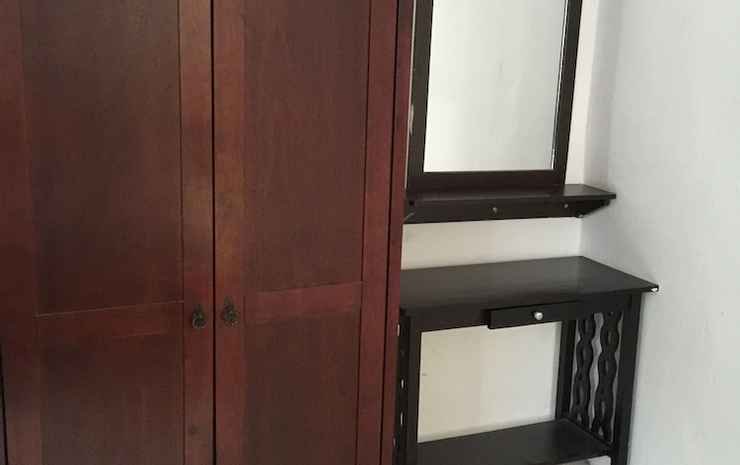 cameron pasar malam apartment at crown imperial court