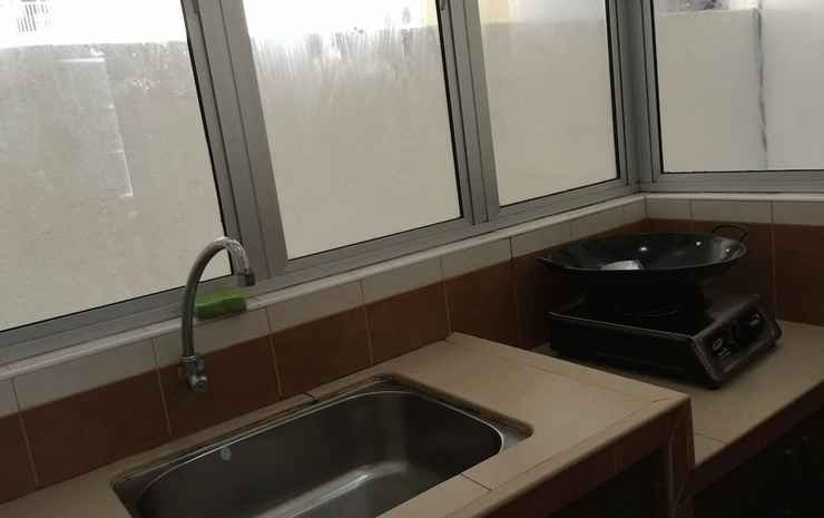 cameron pasar malam apartment at crown imperial court