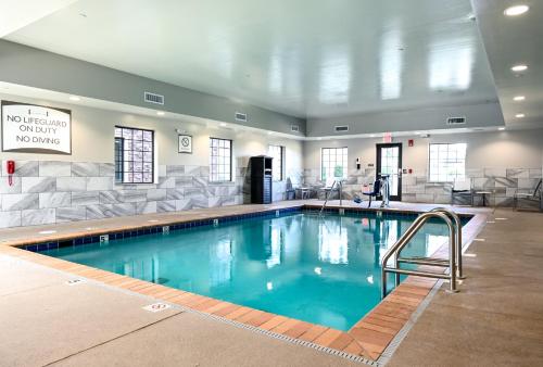 staybridge suites lafayette an ihg hotel
