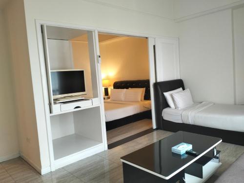 luxy service suites at times square