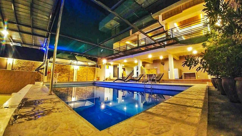 summer palace hotspring resort