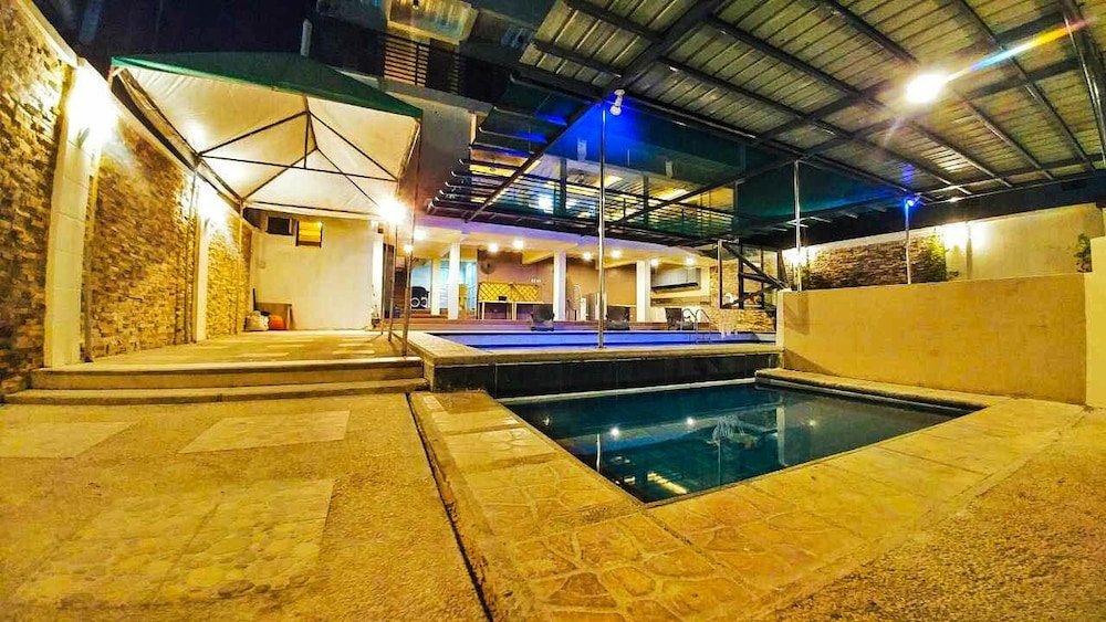 summer palace hotspring resort