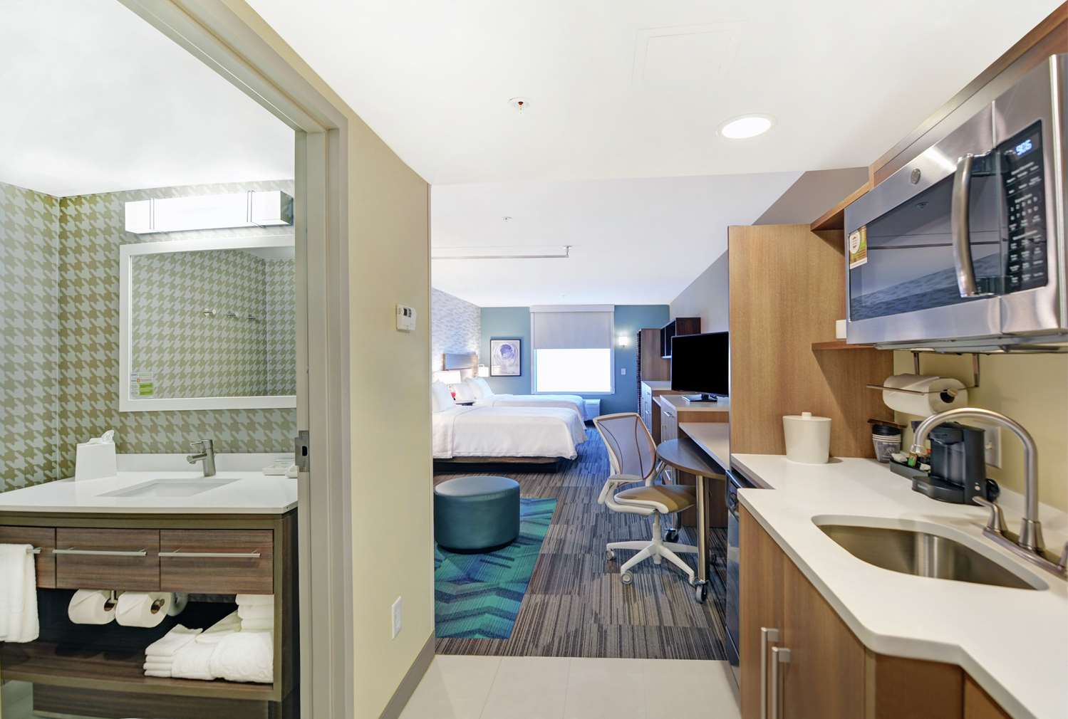 home2 suites by hilton clarksville louisville north