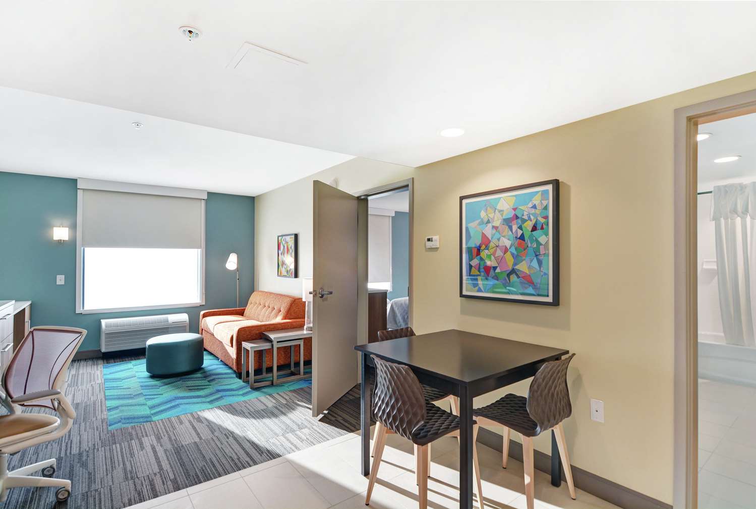 home2 suites by hilton clarksville louisville north