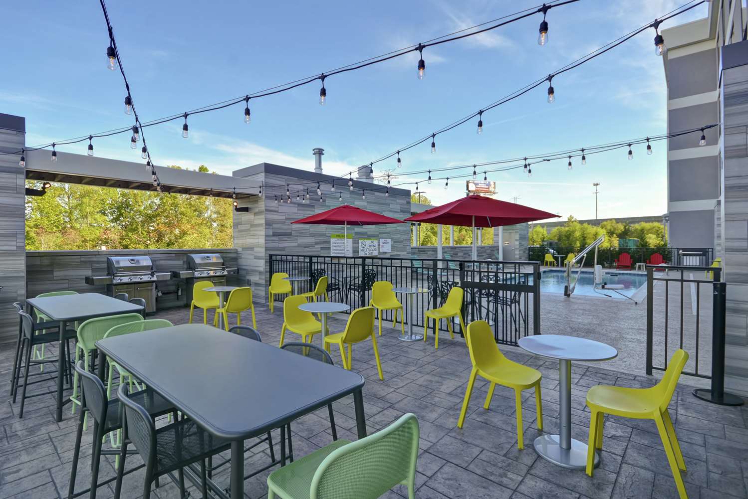 home2 suites by hilton clarksville louisville north
