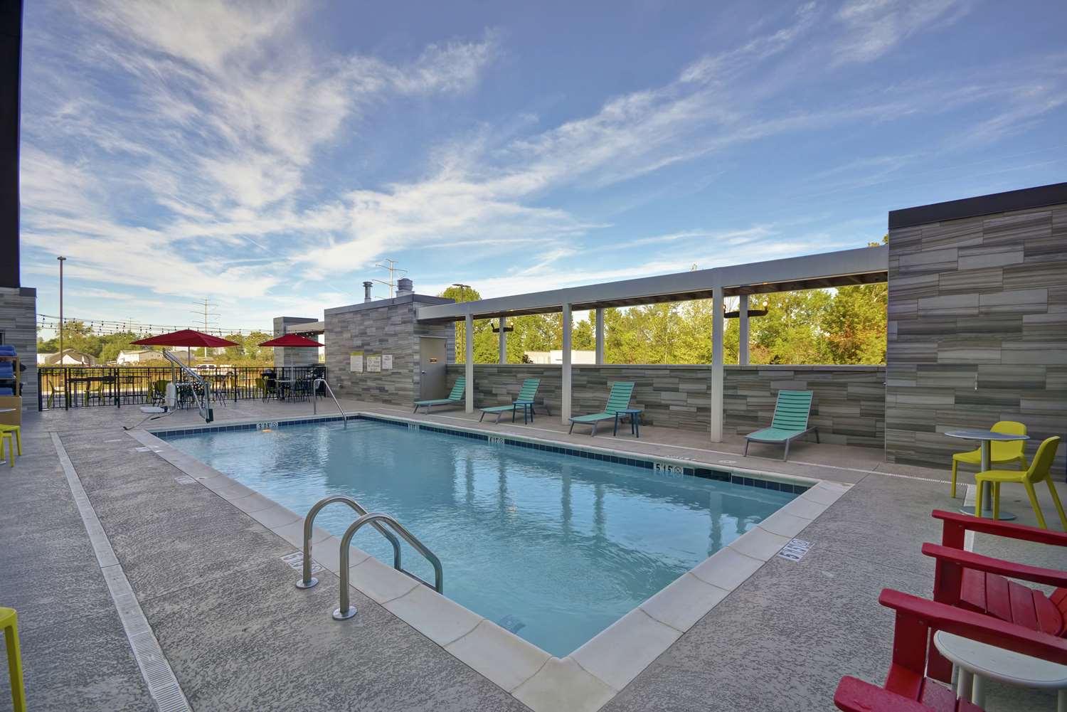 home2 suites by hilton clarksville louisville north