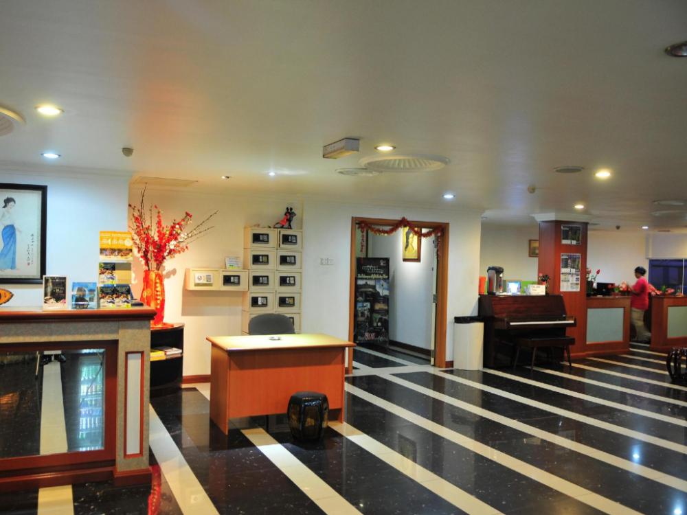 hotel chinatown 2