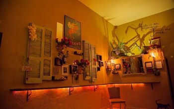 rodos backpackers