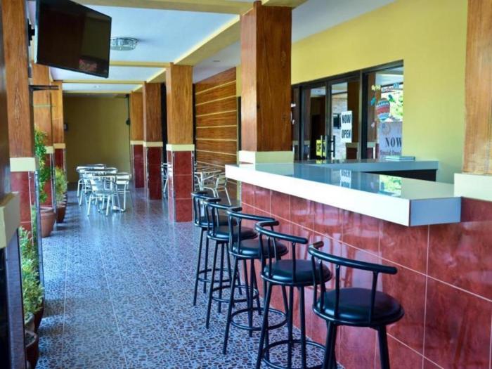 la galleon suites hotel