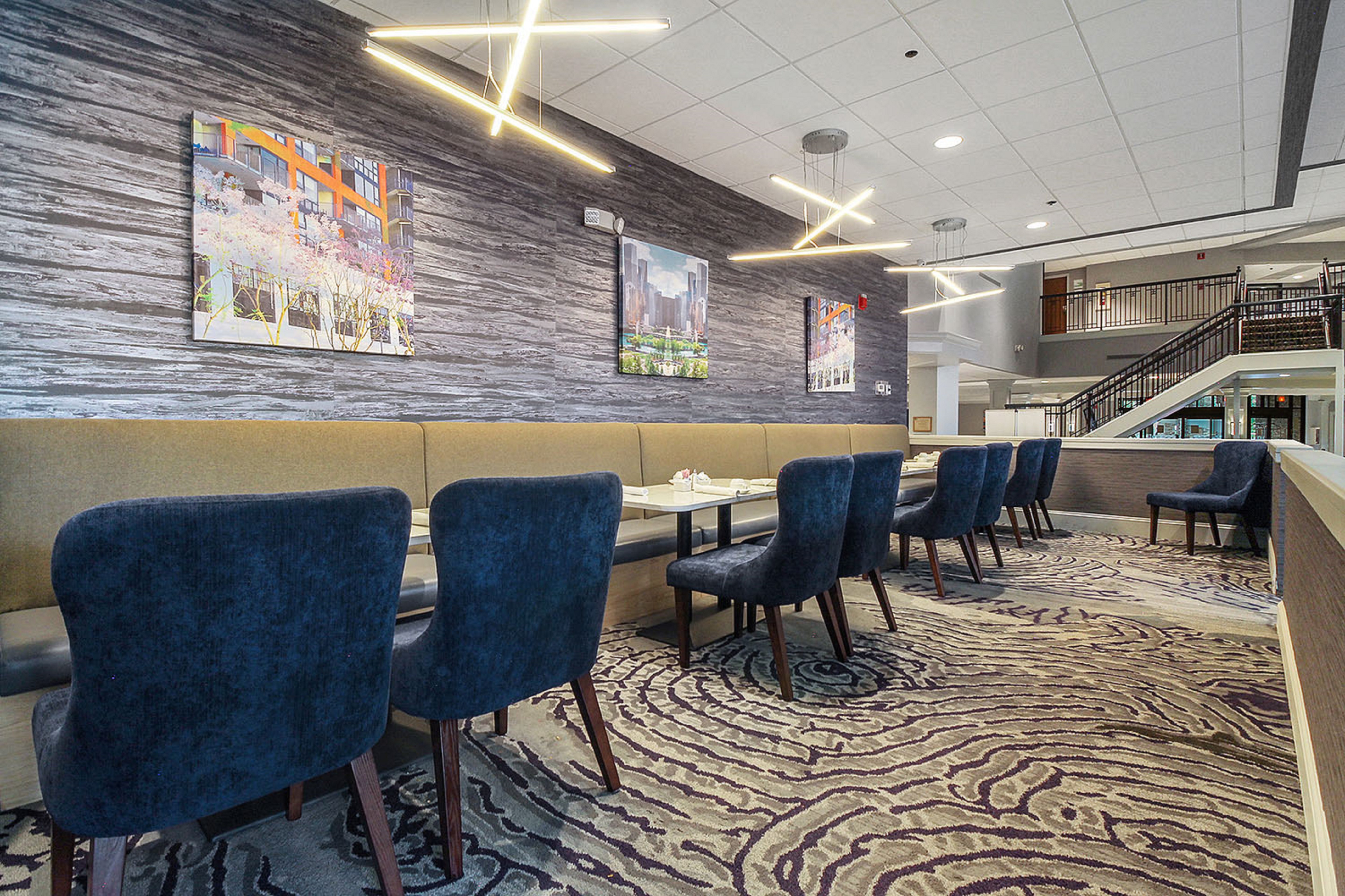 holiday inn chicago nw crystal lk conv ctr by ihg