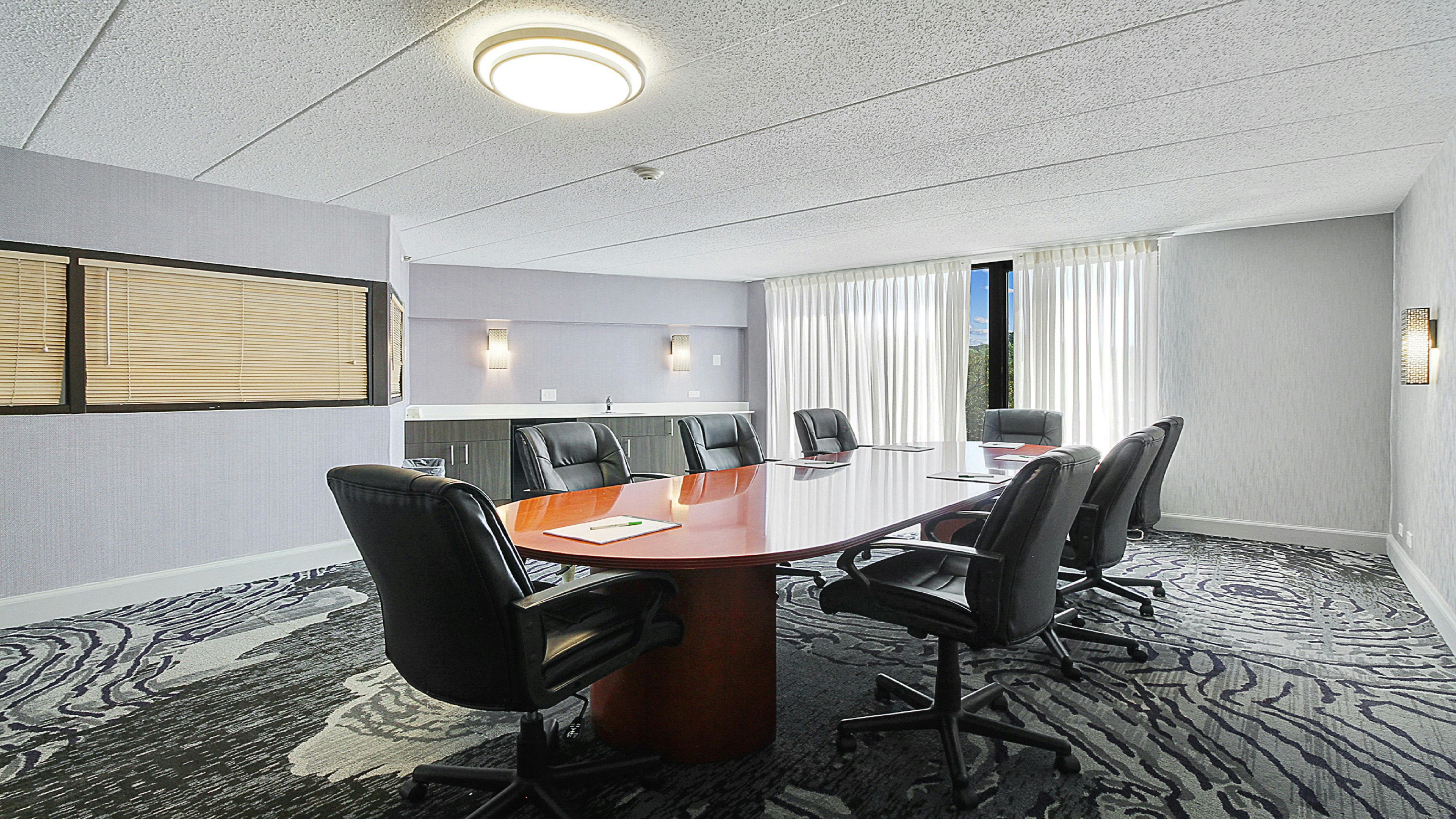 holiday inn chicago nw crystal lk conv ctr by ihg