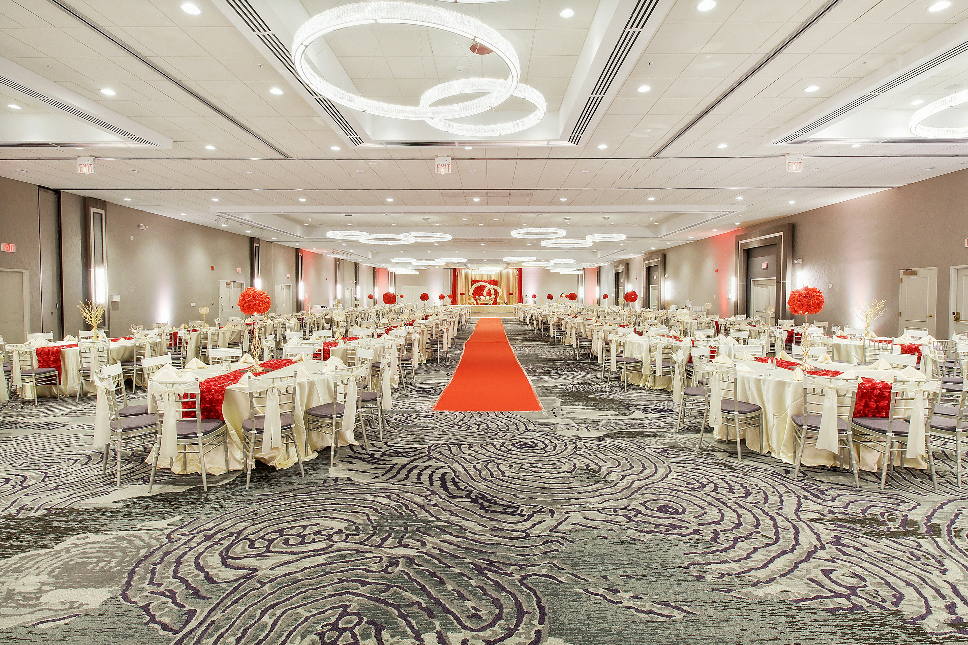 holiday inn chicago nw crystal lk conv ctr by ihg