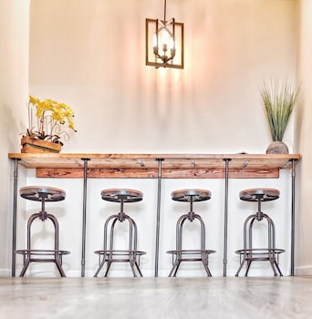 anchor pointe inn