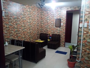 Samanakan's Condotel,Near 168 Mall,2 star