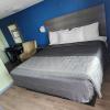 plaza motel