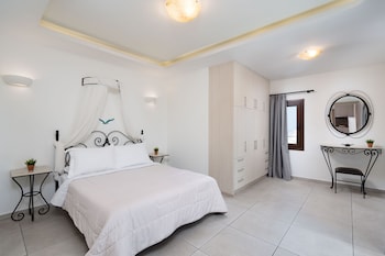 pithos apartments