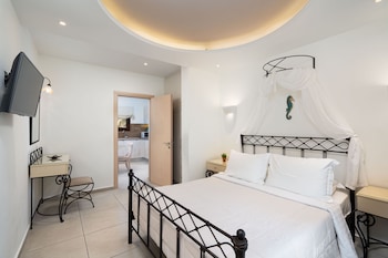 pithos apartments