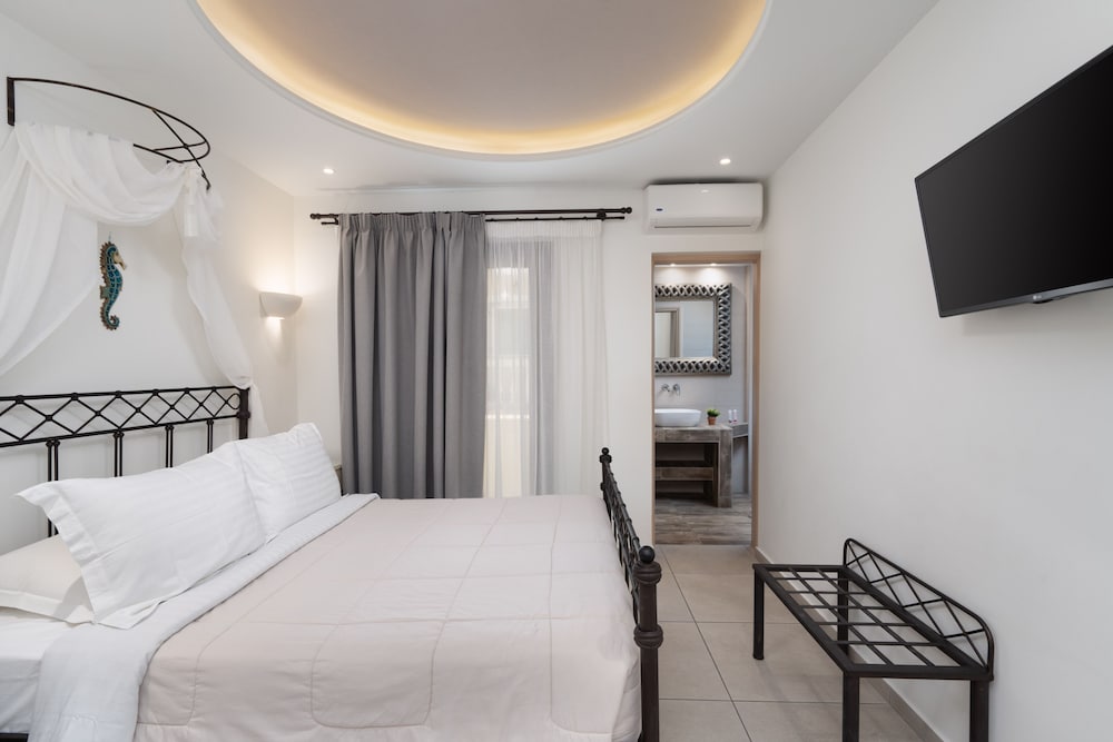 pithos apartments