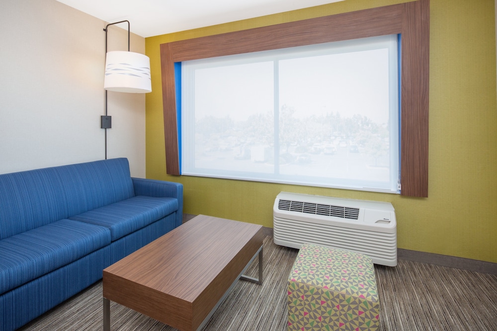 holiday inn express and suites chico an ihg hotel