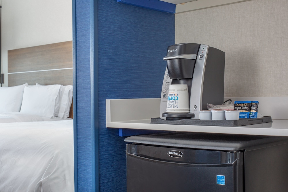 holiday inn express and suites chico an ihg hotel