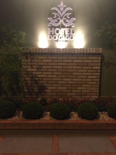 hotel do lago