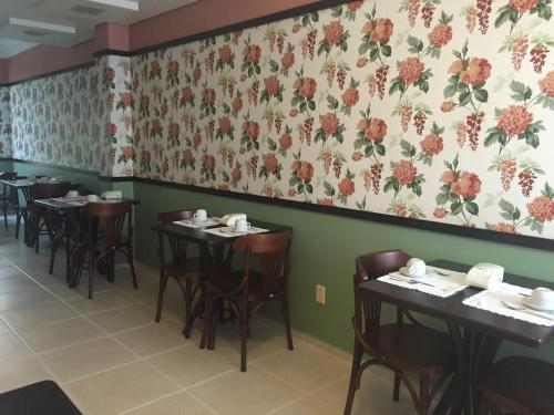 hotel do lago