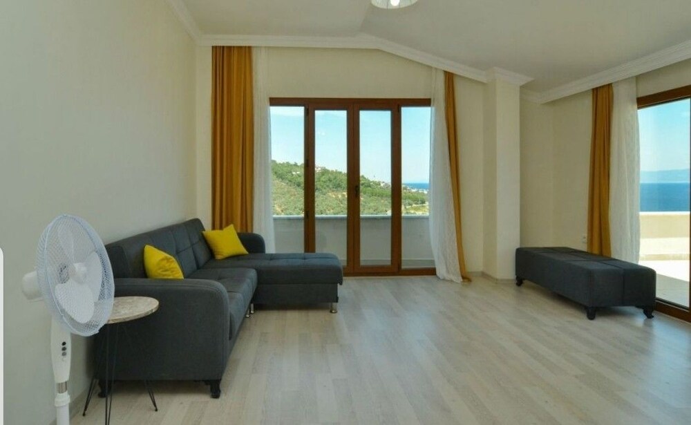 erpey ferah apart otel