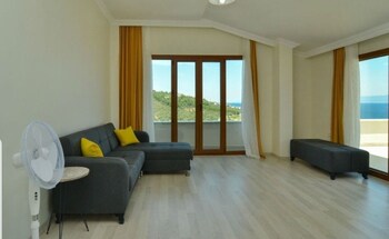 erpey ferah apart otel