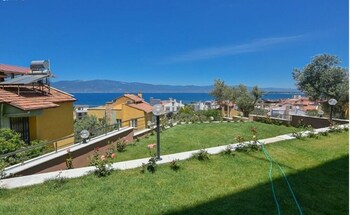 burhaniye