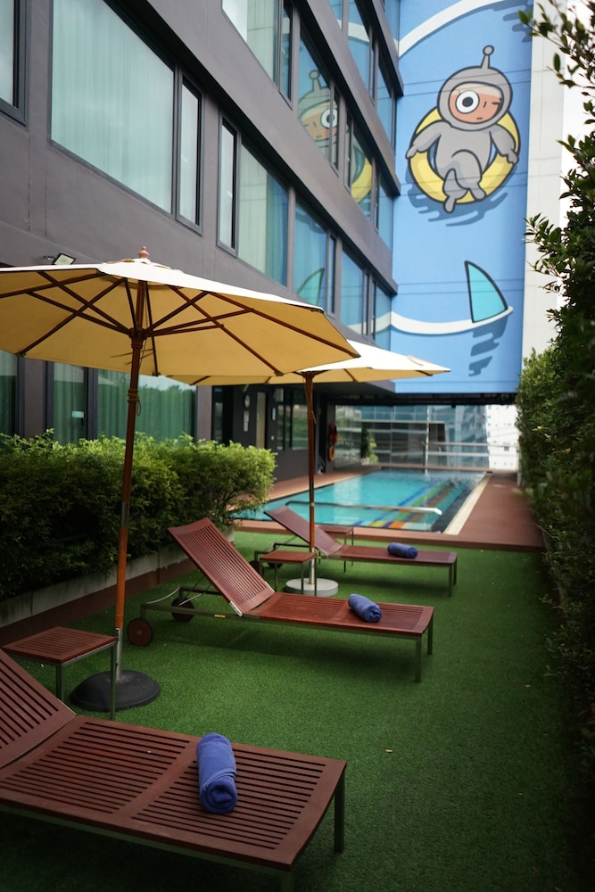 vic3 bangkok
