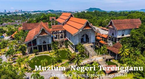 uptown eco hotel