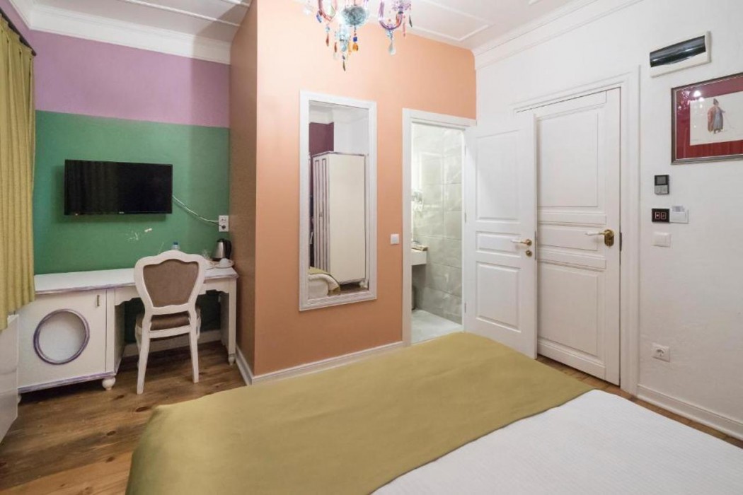 pasaport pier istanbul