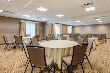 comfort inn and suites schenectady scotia