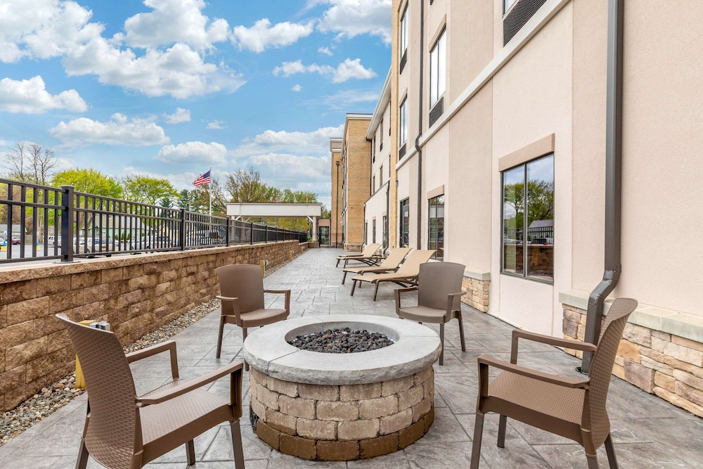 comfort inn and suites schenectady scotia