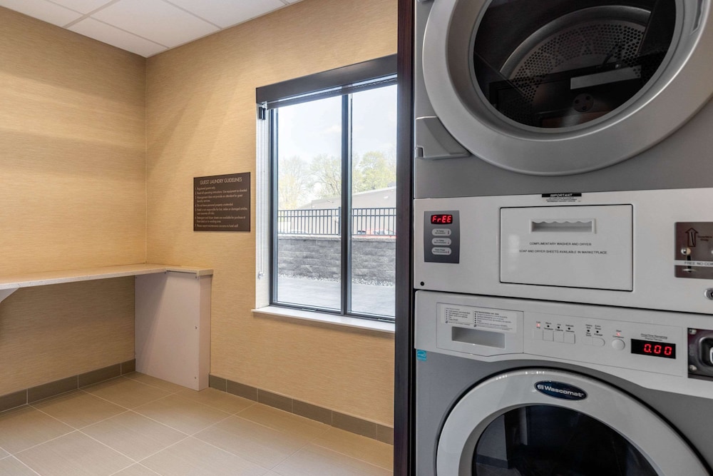 comfort inn and suites schenectady scotia