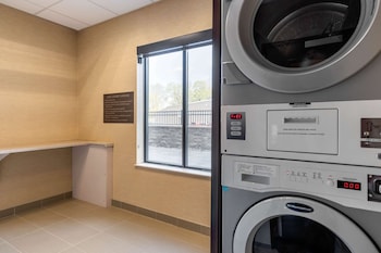 comfort inn and suites schenectady scotia