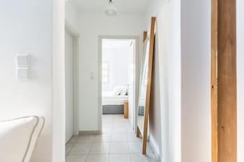 fanouris condo by meraki collection