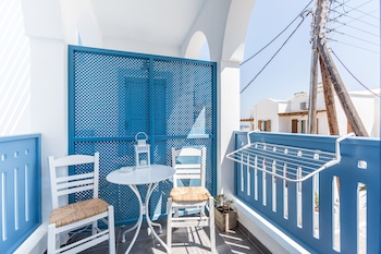 fanouris condo by meraki collection