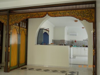 Hotel-Img