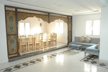 Hotel-Img