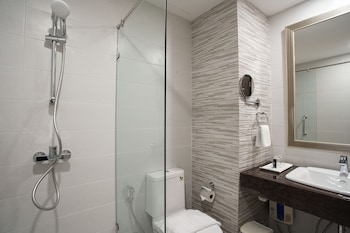 club mahindra mac boutique hotel