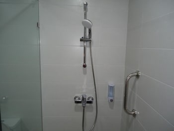 club mahindra mac boutique hotel