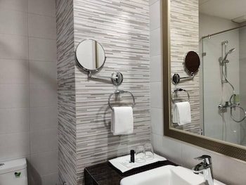 club mahindra mac boutique hotel