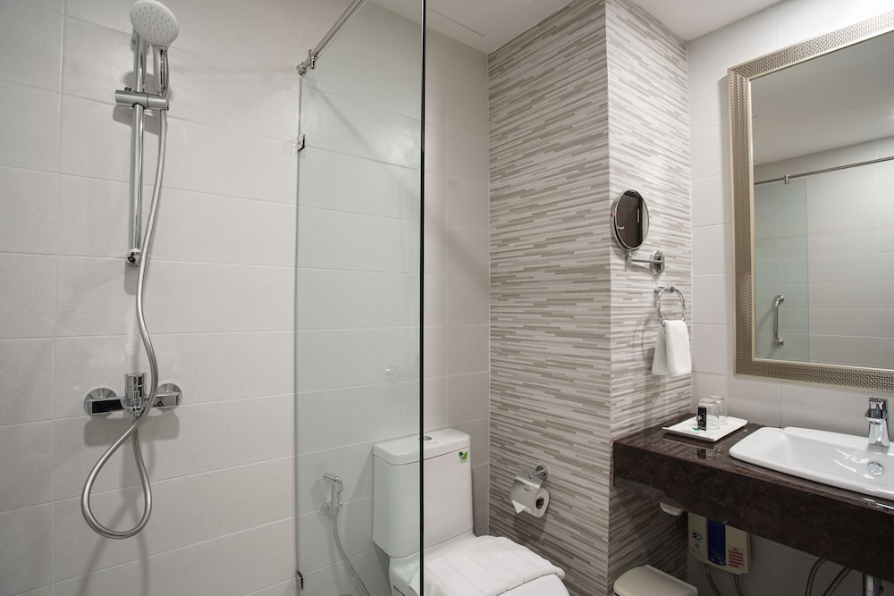 club mahindra mac boutique hotel